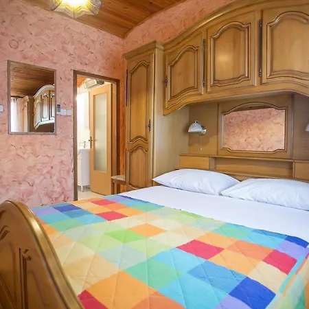 Idila Guest house Stifanici
